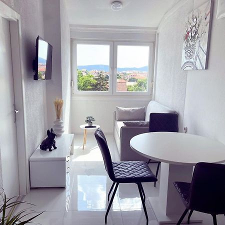 Apartman Moon Ζαντάρ Εξωτερικό φωτογραφία